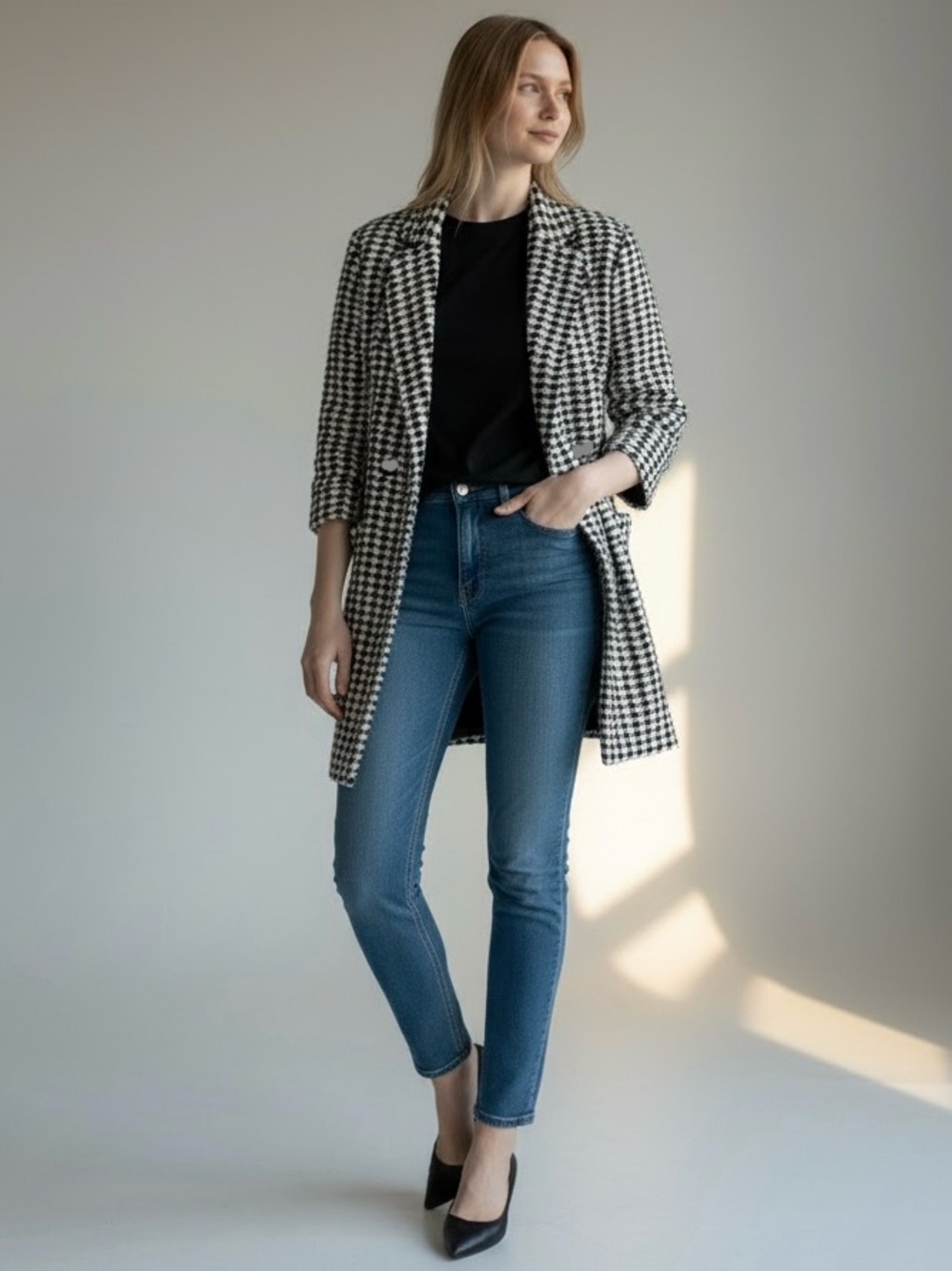 Philosophy Women’s Black and White Trench Coat with Houndstooth Pattern Size L